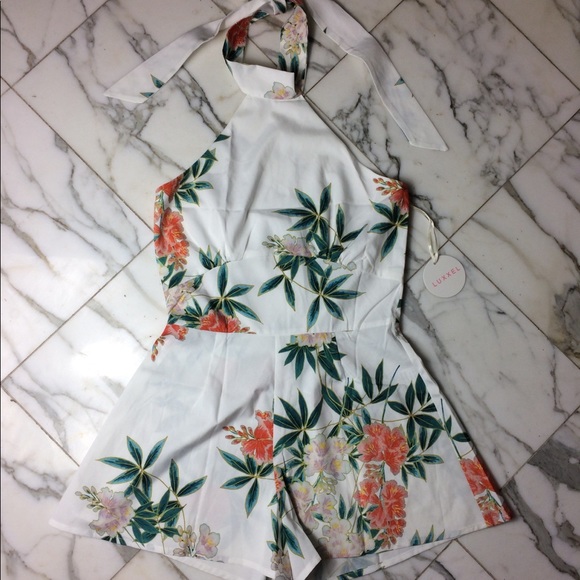 Luxxel Pants - Romper ANTIBES NIGHT BLOOMING FLOWER OPEN BACK